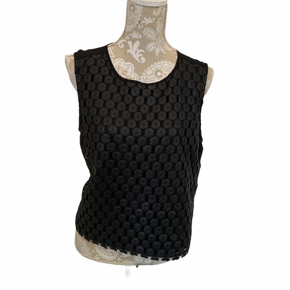Trouve Vegan Perforated Circuler Geo Shell Tanks LARGE 1790